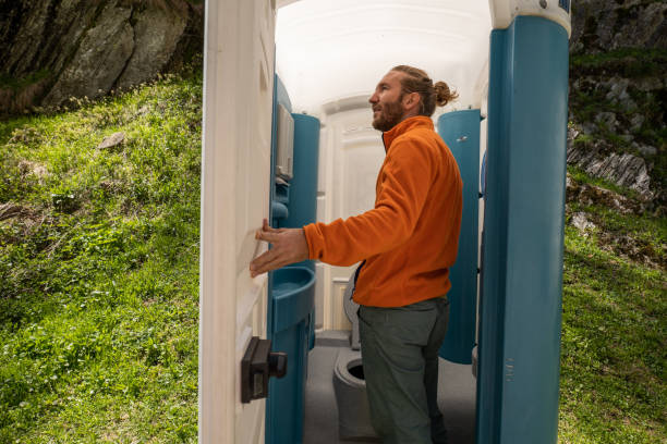 Best Porta potty rental near me  in Eming Island, FL