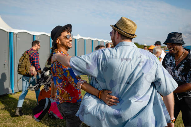 Best Portable restroom trailer rental  in Eming Island, FL