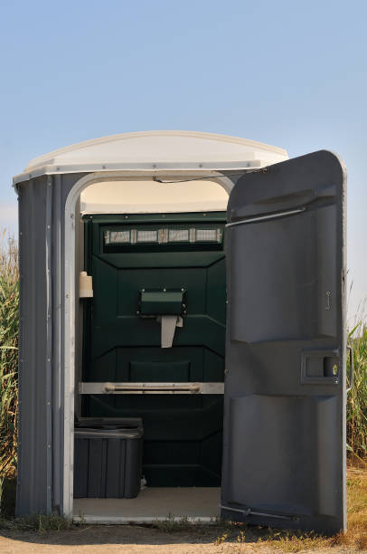 Best Portable toilet rental cost  in Eming Island, FL
